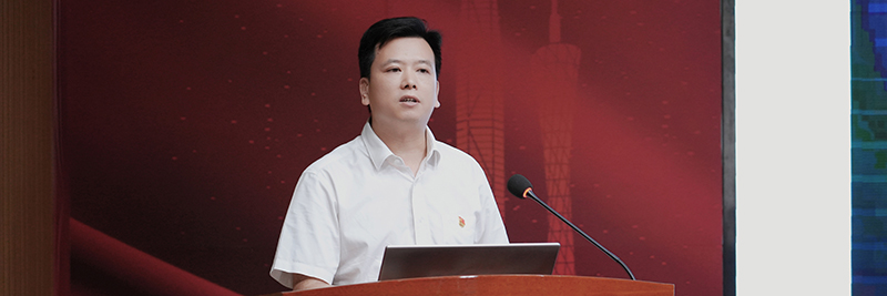 胡中意讲解违纪典型案例及布置下阶段工作.jpg