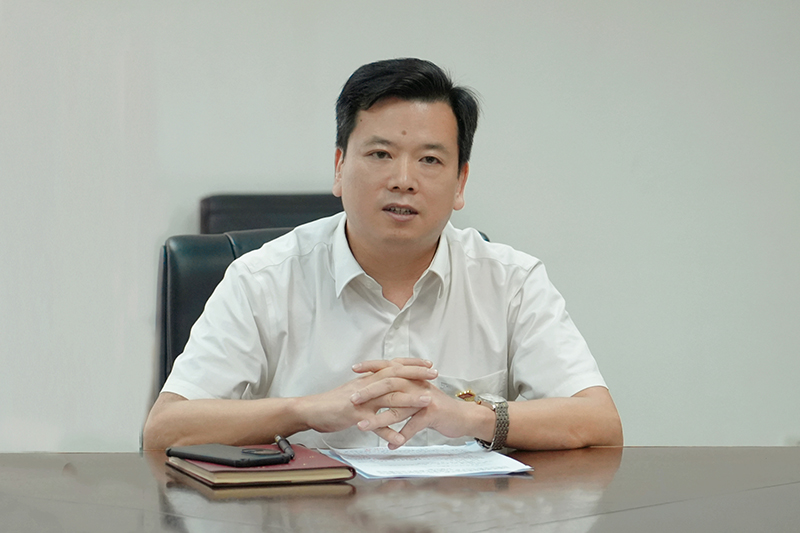 胡中意作会议小结.jpg